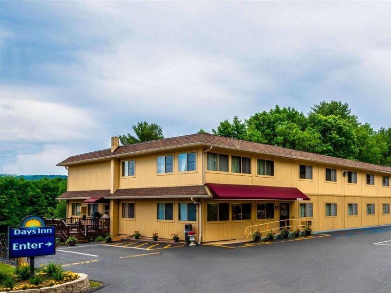 Days Inn By Wyndham Wurtsboro Exteriör bild