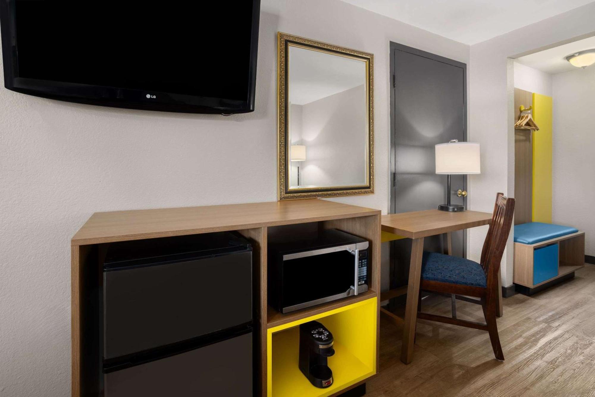 Days Inn By Wyndham Wurtsboro Exteriör bild
